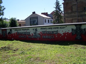 Graffiti Żołnierze Wyklęci - Łowicz