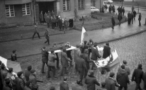 Grudzień 1970 Zbigniew Godlewski - Janek Wiśniewski Grudzień 1970 Zbigniew Godlewski - Janek Wiśniewski